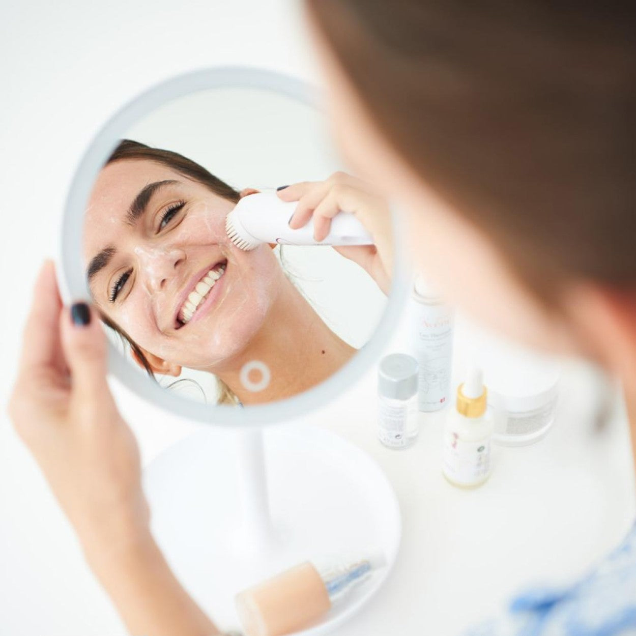 Beurer BS 45 Illuminated Cosmetic Mirror / Makeup Mirror with LED Lights & Trinket Tray