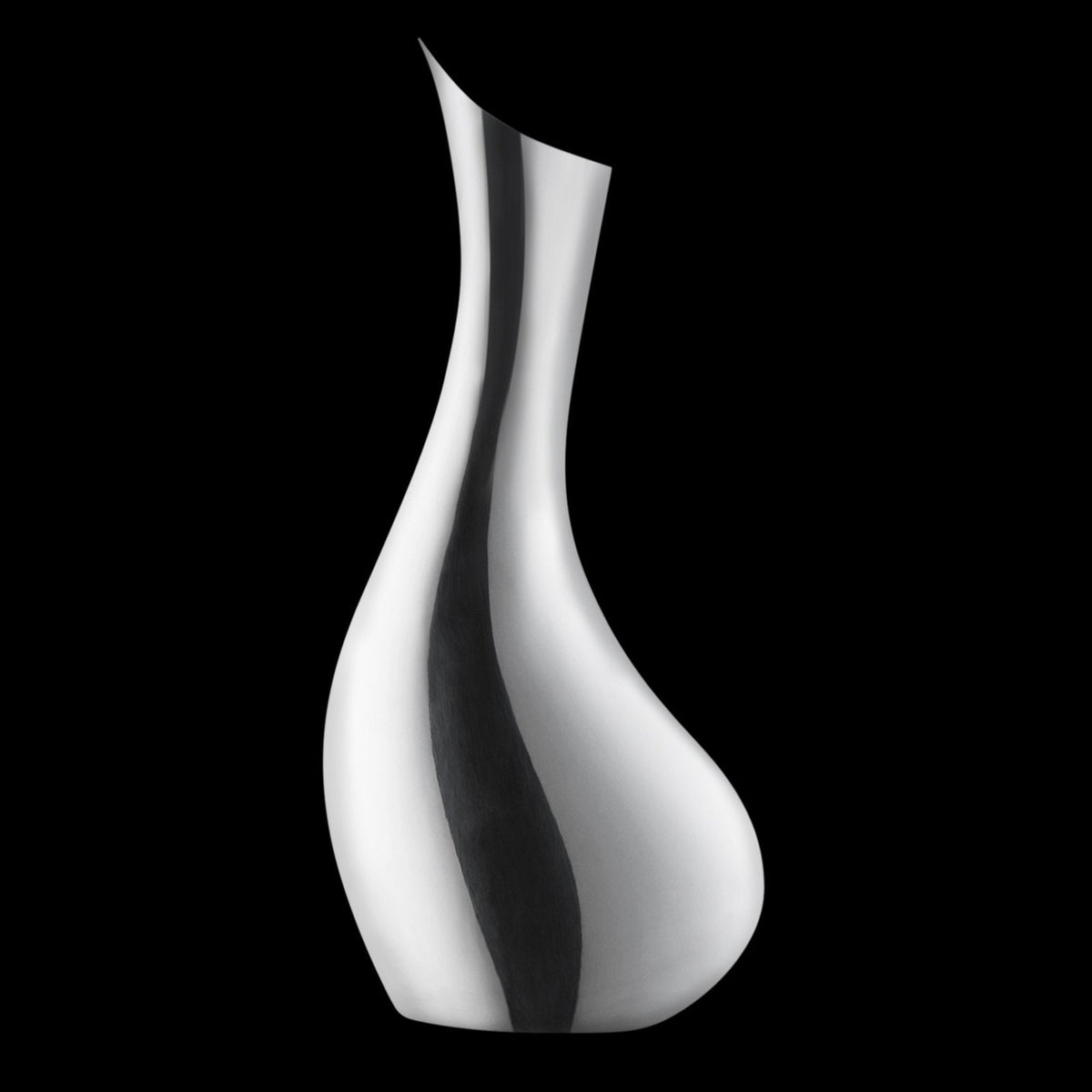 VAGNBYS Swan Carafe in polished stainless steel on black