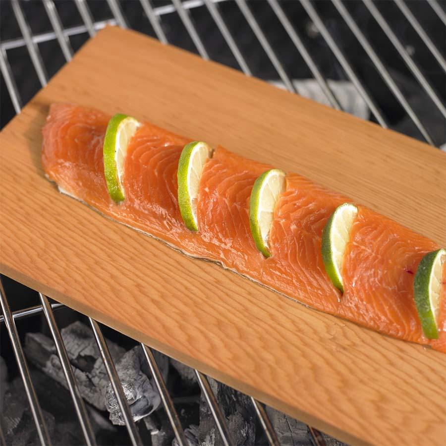 Roesle  Reusable Grill Aroma Plank - Cedar Wood (2pcs)