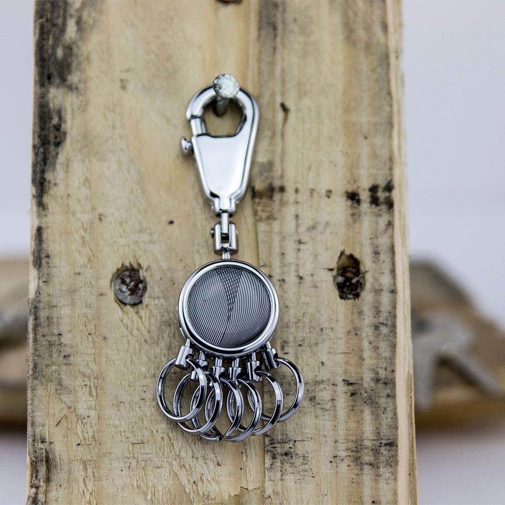 Geometric Key Ring TROIKA Keyring with Carabiner Hook and 6 Easy Release Keyrings β Geome